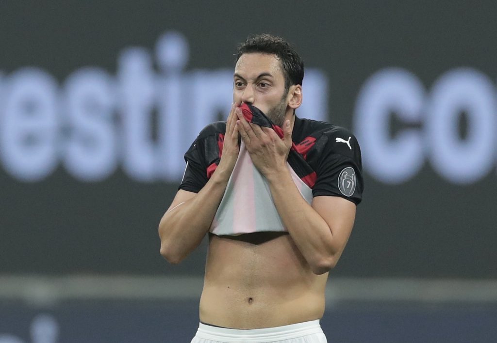 Hakan Calhanoglu AC Milan