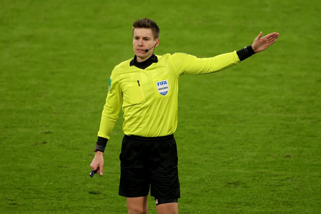 Daniel Siebert Sparta Praga-Milan Europa League 2020-2021