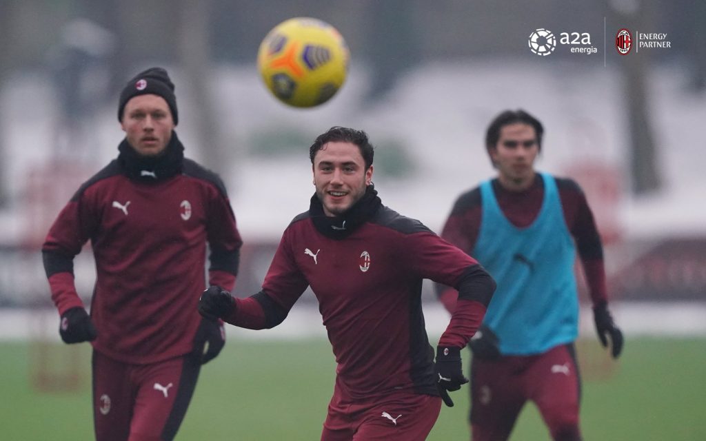 Davide Calabria Simon Kjaer