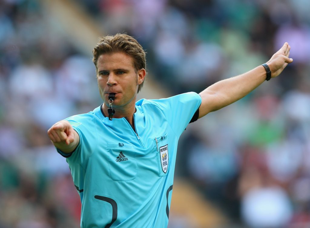 Felix Brych Milan Manchester United