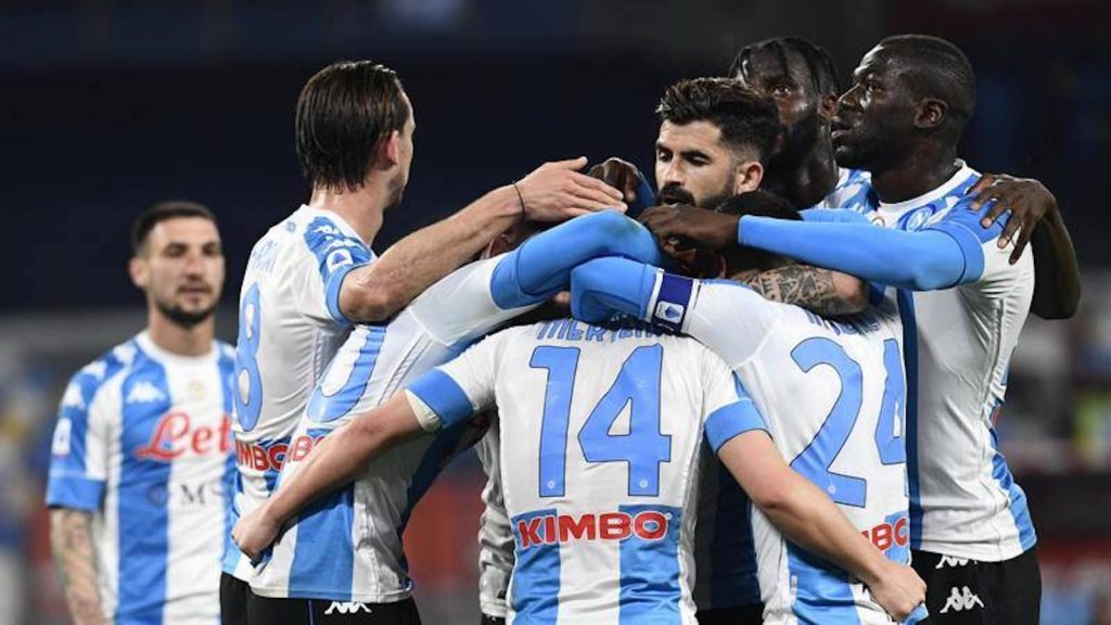 Serie A corsa Champions League esultanza Napoli