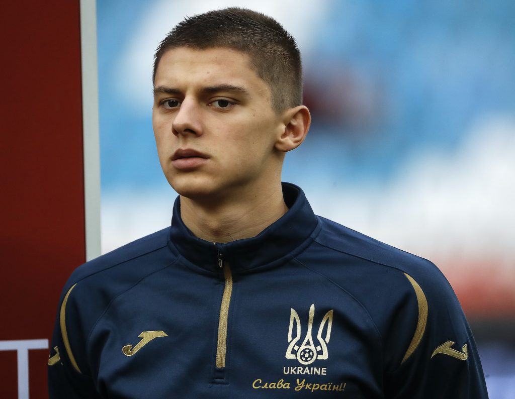 Vitalij Mykolenko Ucraina