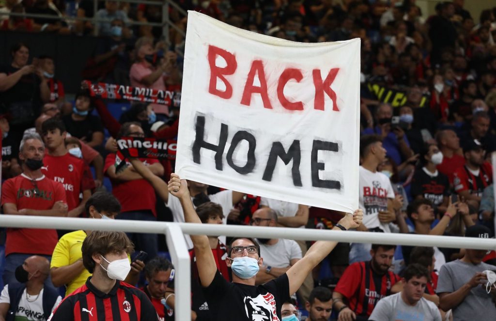 Milan-Cagliari Serie A 2021-2022 tifosi AC Milan