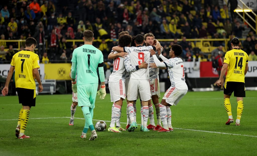 Borussia Dortmund-Bayern Monaco, l'esultanza di Lewandowski e compagni