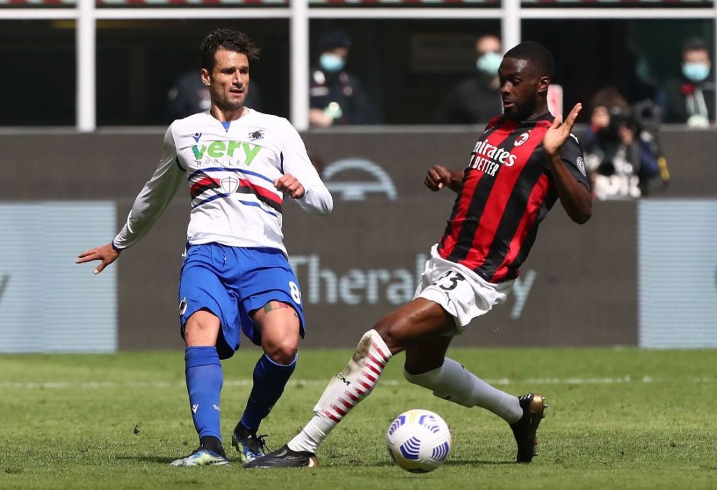 Candreva e Tomori a duello in Sampdoria-Milan