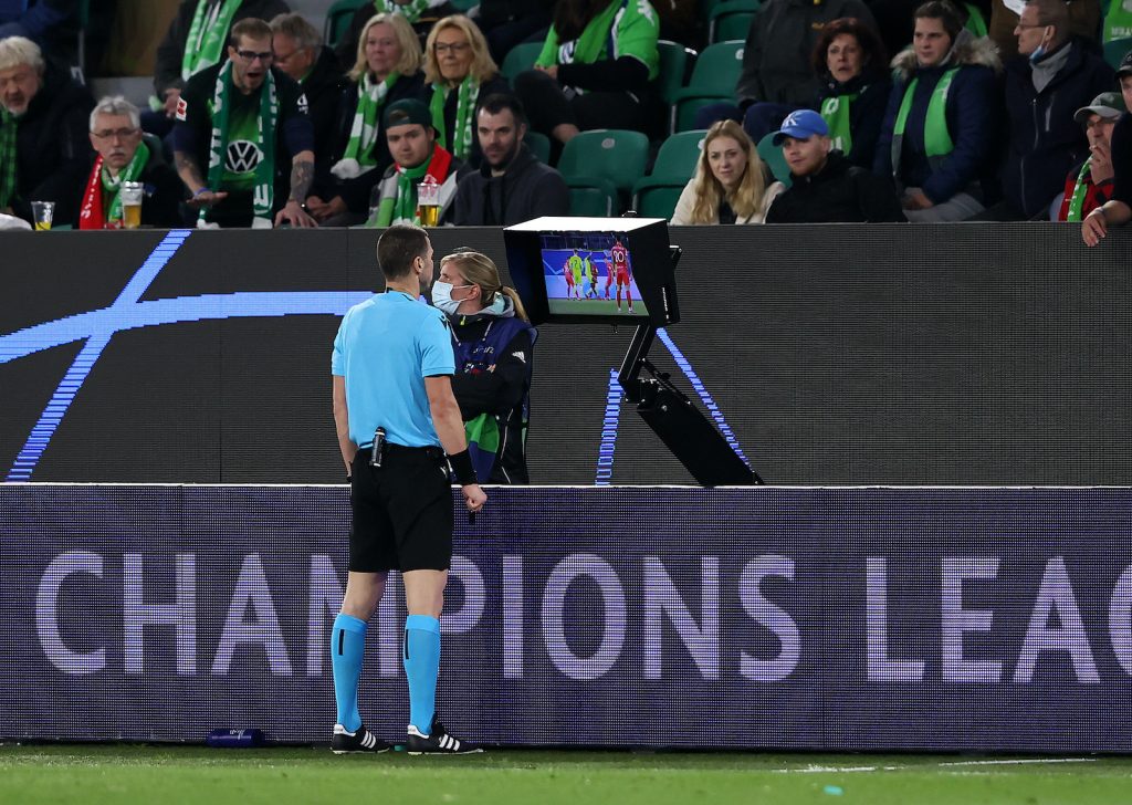 Kabakov Wolfsburg Siviglia Champions League 2021-2022