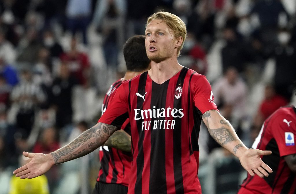 Simon Kjaer Milan