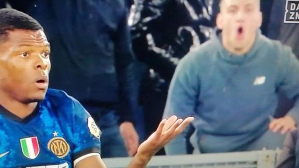 Dumfries razzismo Inter