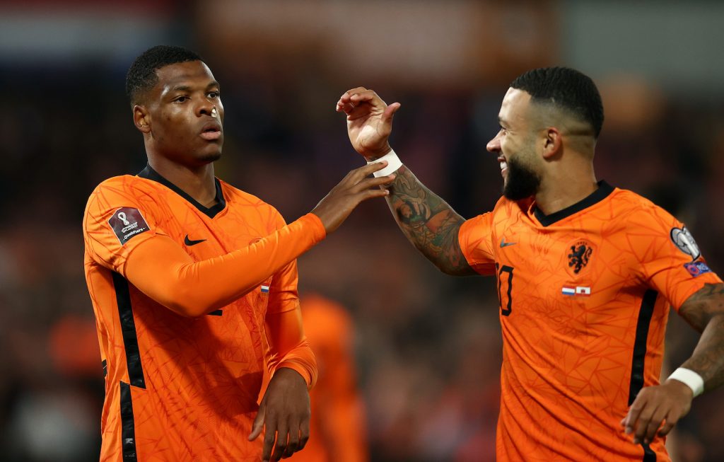 Dumfries Depay Olanda