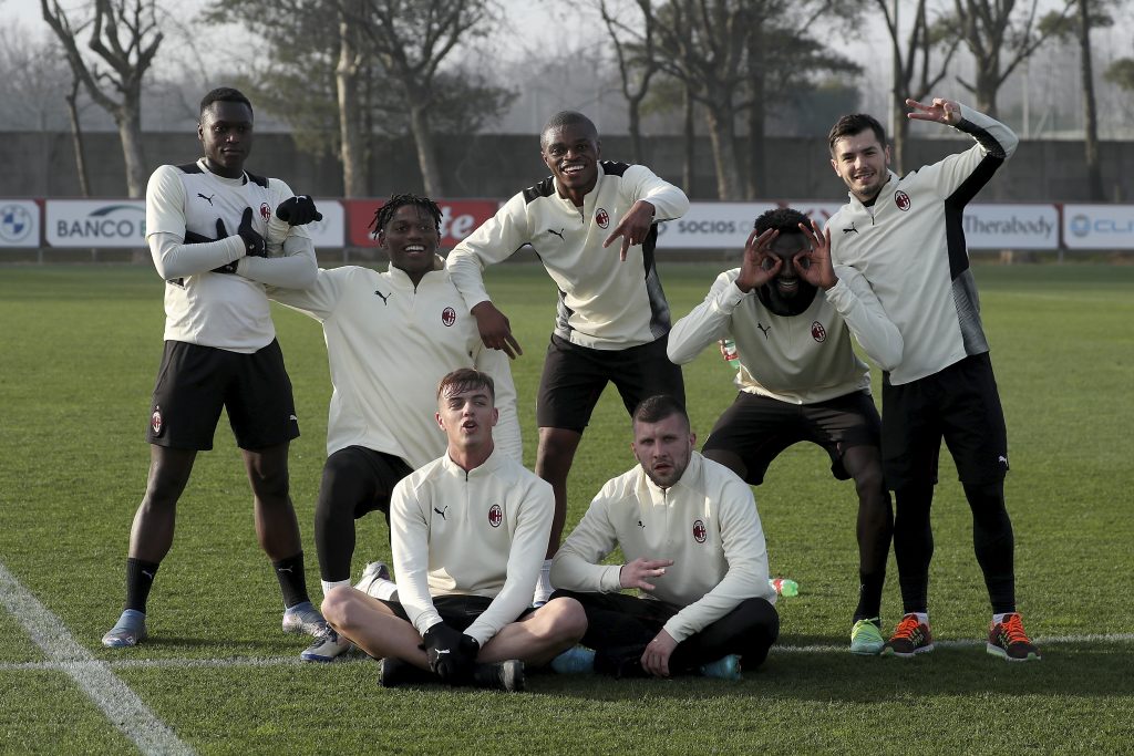 CAIRATE, ITALY - JANUARY 27: Player of AC Milan pose for a photo at the end of an AC Milan training session at Milanello on January 27, 2022 in Cairate, Italy. (Photo by AC Milan/AC Milan via Getty Images)