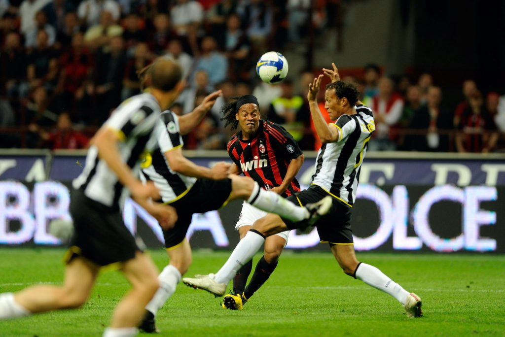 Ronaldinho Milan-Juventus 2009