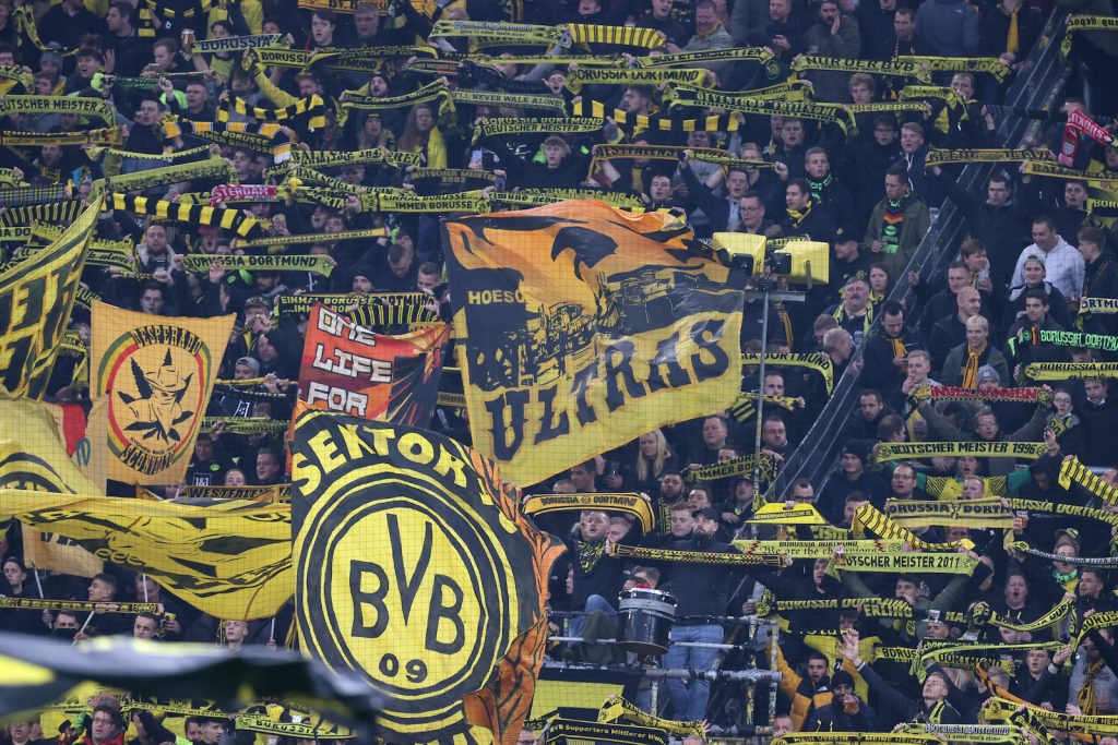 tifosi stadio Borussia Dortmund