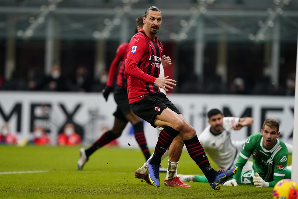 MILAN, ITALY - JANUARY 17: Zlatan Ibrahimović of AC Milan looks on during the Serie A match between AC Milan and Spezia Calcio at Stadio Giuseppe Meazza on January 17, 2022 in Milan, Italy. (Photo by Pier Marco Tacca/AC Milan via Getty Images)