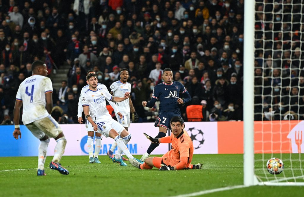 PSG Real Madrid Champions League 2021-2022 gol Kylian Mbappé