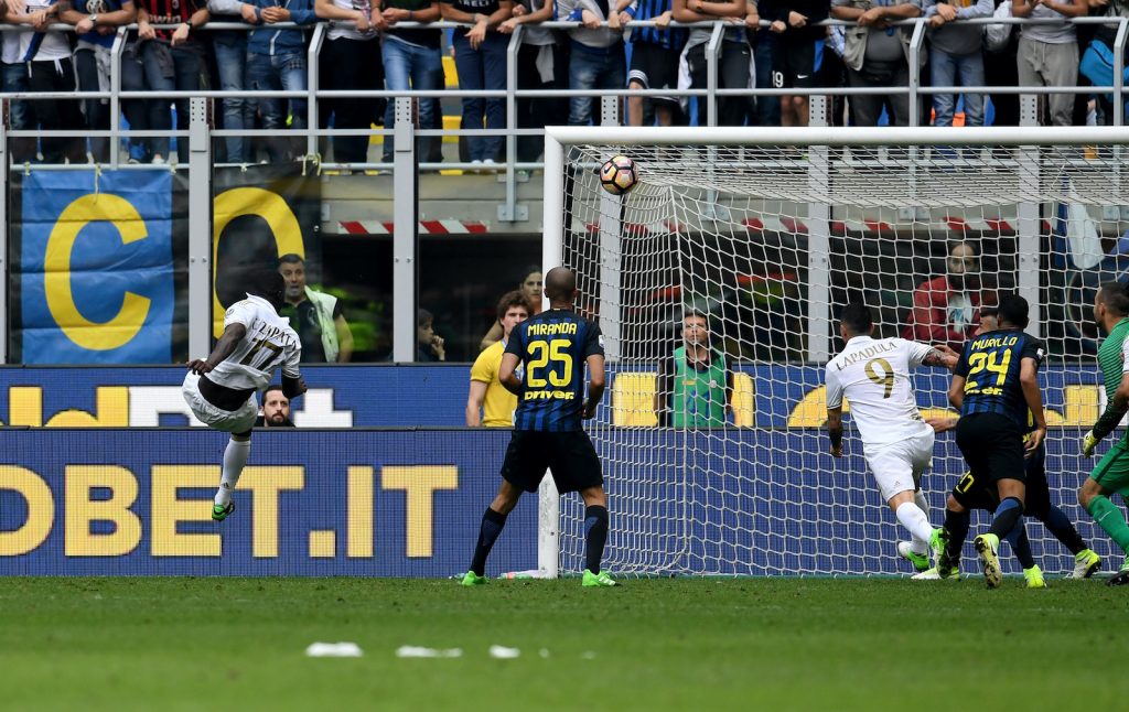 Derby Inter-Milan Zapata