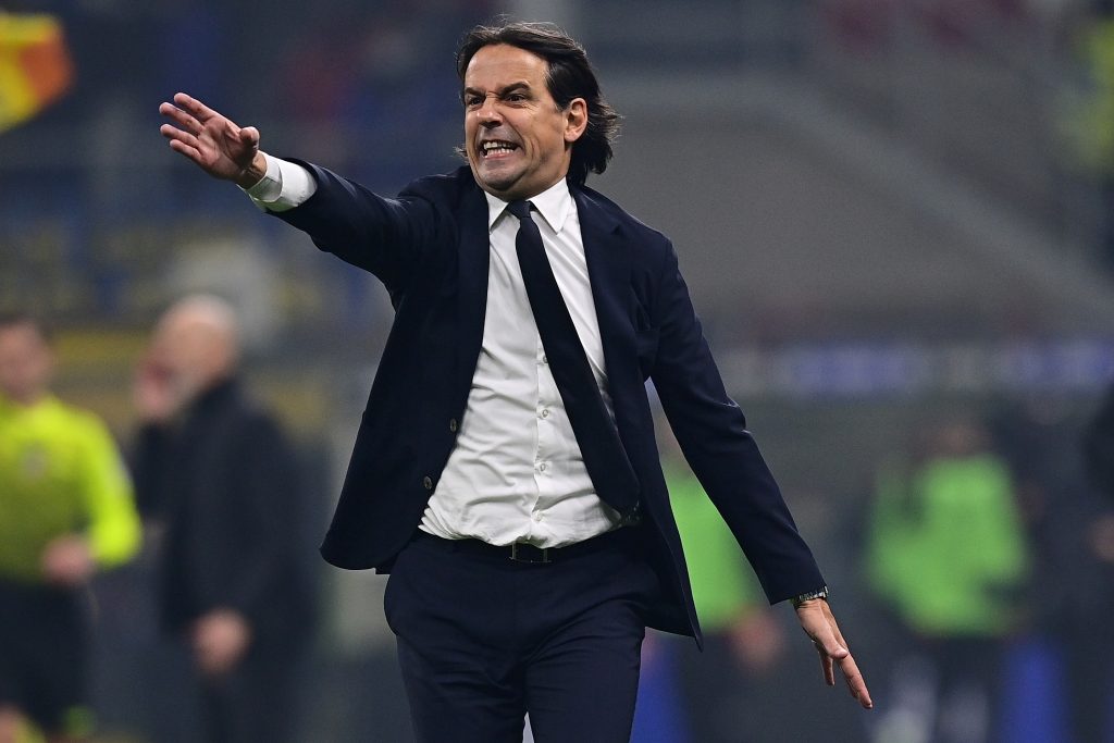 MILAN, ITALY - FEBRUARY 05: Head Coach Simone Inzaghi of FC Internazionale reacts during the Serie A match between FC Internazionale and AC Milan at Stadio Giuseppe Meazza on February 05, 2022 in Milan, Italy. (Photo by Mattia Ozbot - Inter/Inter via Getty Images)