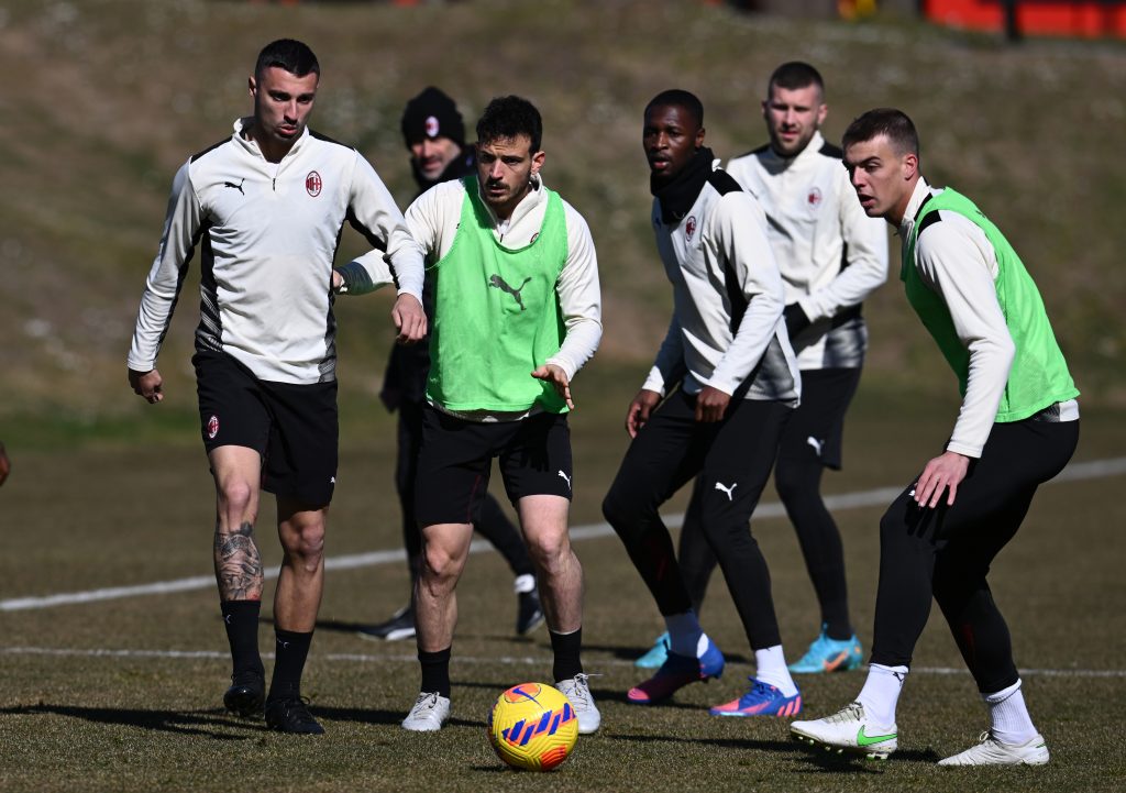 CAIRATE, ITALY - FEBRUARY 26: Rade Krunic, Alessandro Florenzi, Fode Ballo-Toure and Daniel Maldini of AC Milan in action during AC Milan training session at Milanello on February 26, 2022 in Cairate, Italy. (Photo by Claudio Villa/AC Milan via Getty Images)