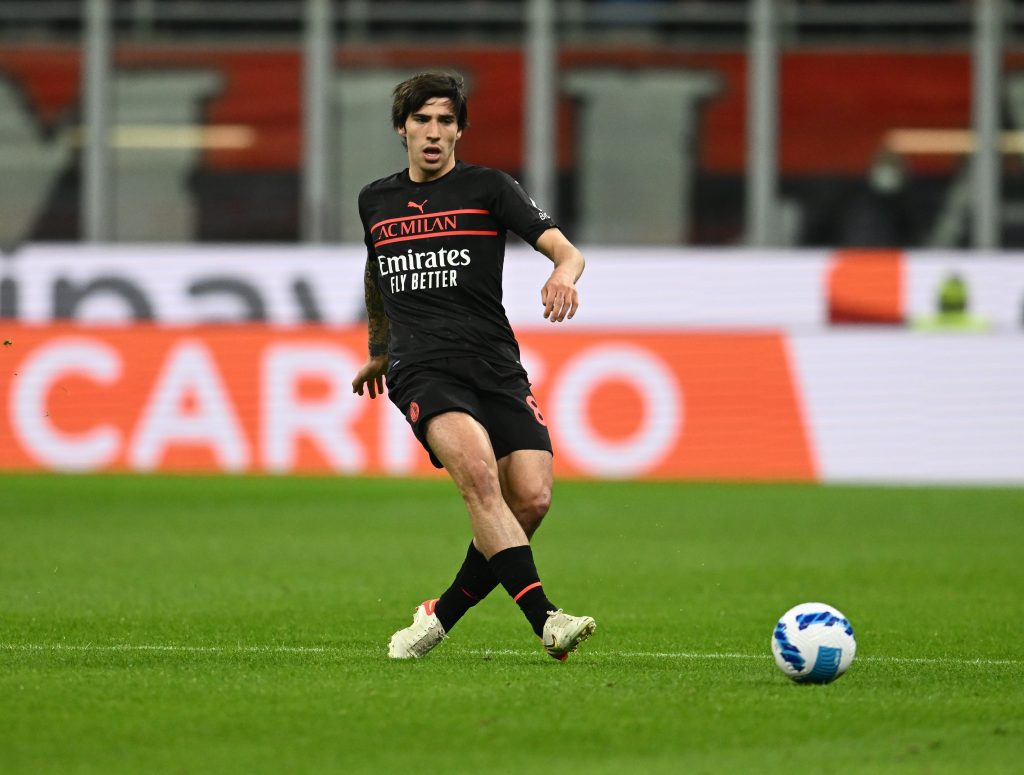 MILAN, ITALY - MARCH 12: Sandro Tonali of AC Milan in action during the Serie A match between AC Milan and Empoli FC at Stadio Giuseppe Meazza on March 12, 2022 in Milan, Italy. (Photo by Claudio Villa/AC Milan via Getty Images)