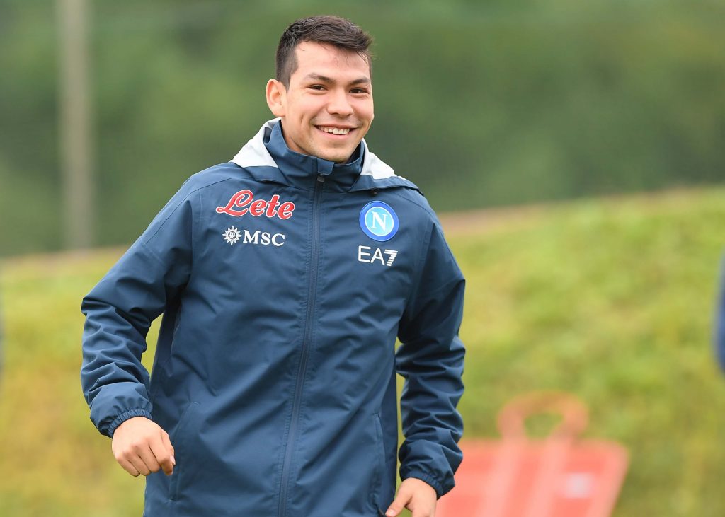 NAPLES, ITALY - DECEMBER 03: Hirving Lozano of Napoli during a training session on December 03, 2021 in Naples, Italy. (Photo by SSC NAPOLI/SSC NAPOLI via Getty Images)