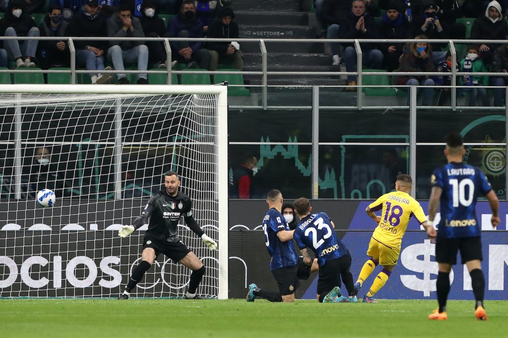Inter-Fiorentina 1-1 Serie A 2021-2022 gol Torreira