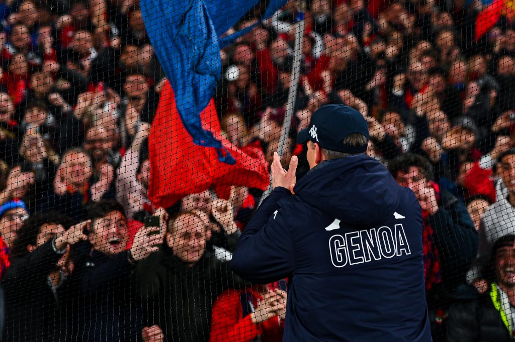 GENOA, ITALY - MARCH 18: Alexander Blessin head coach of Genoa celebrates with fans after the Serie A match between Genoa CFC and Torino FC at Stadio Luigi Ferraris on March 18, 2022 in Genoa, Italy. (Photo by Getty Images)