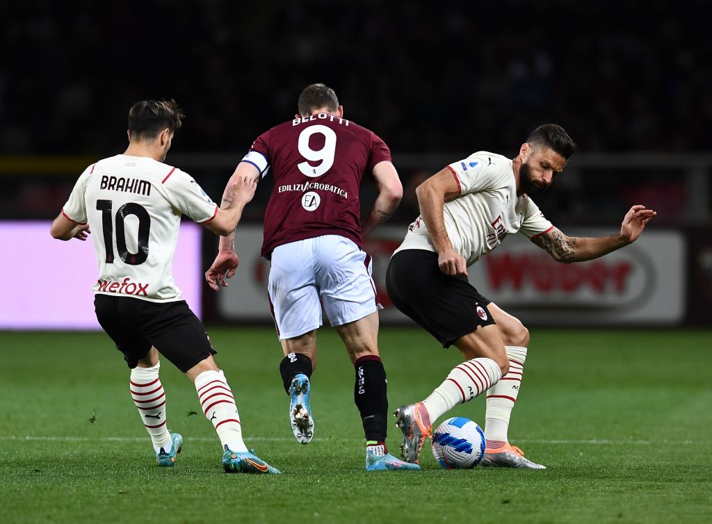 TURIN, ITALY - APRIL 10: Olivier Giroud and Brahim Diaz of AC Milan competes for the ball with Andrea Belotti of Torino FC during the Serie A match between Torino FC v AC Milan on April 10, 2022 in Turin, Italy. (Photo by Claudio Villa/AC Milan via Getty Images)