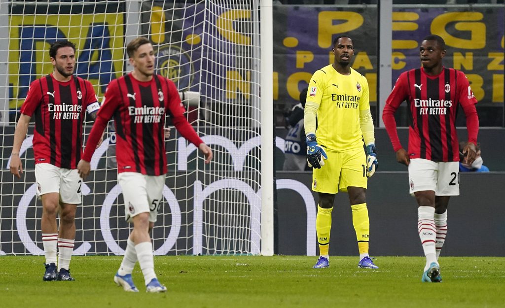 MILAN, ITALY - APRIL 19: players of AC Milan look on during the Coppa Italia Semi Final 2nd Leg match between FC Internazionale v AC Milan at Giuseppe Meazza Stadium on April 19, 2022 in Milan, Italy. (Photo by Pier Marco Tacca/AC Milan via Getty Images)