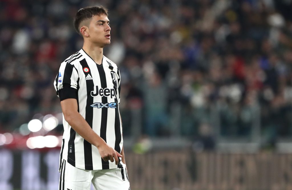 TURIN, ITALY - APRIL 03: Paulo Dybala of Juventus FC looks on during the Serie A match between Juventus and FC Internazionale at Allianz Stadium on April 03, 2022 in Turin, Italy. (Photo by Marco Luzzani/Getty Images)