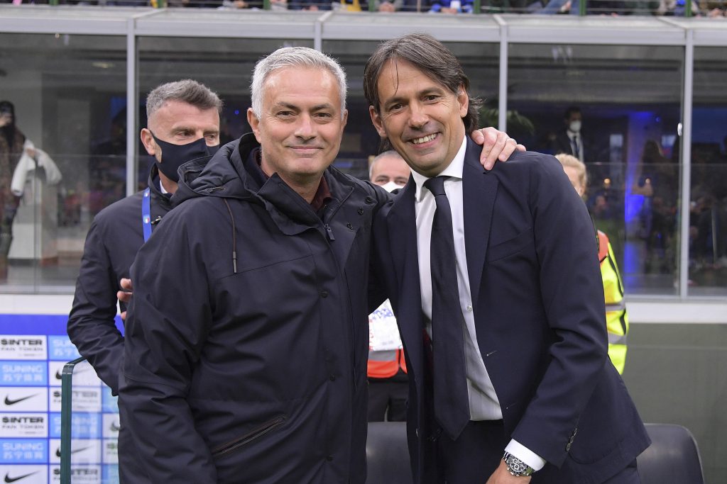MILAN, ITALY - APRIL 23: (L-R) AS Roma coach Josè Mourinho and FC Internazionale coach Simone Inzaghi pose before the Serie A match between FC Internazionale and AS Roma at Stadio Giuseppe Meazza on April 23, 2022 in Milan, Italy. (Photo by Luciano Rossi/AS Roma via Getty Images)
