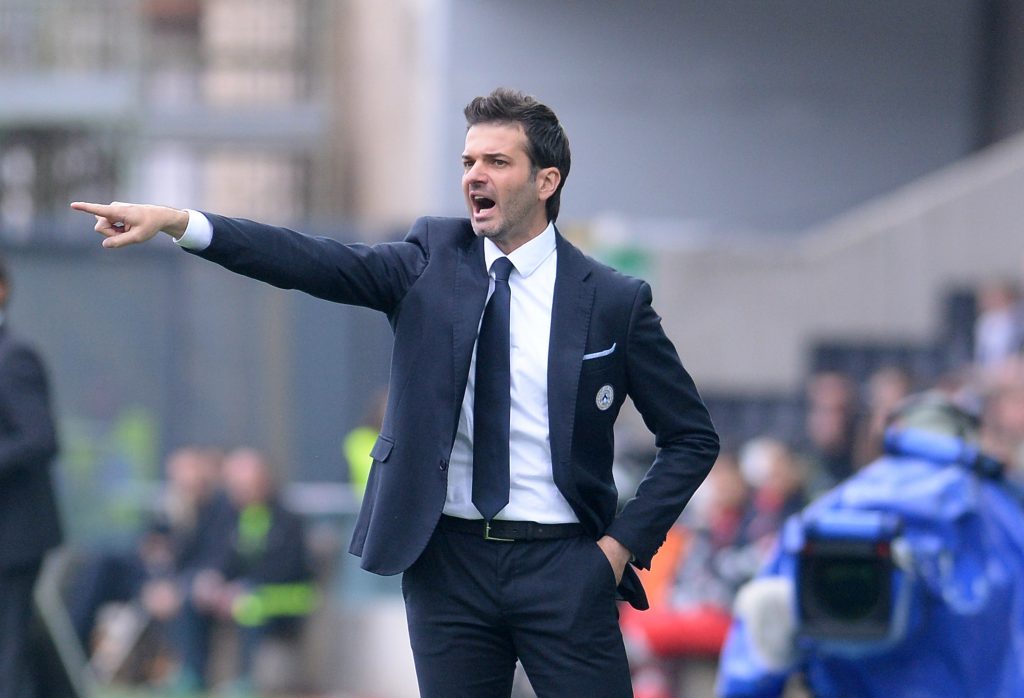 UDINE, ITALY - APRIL 25: Head coach of Udinese Andrea Stramaccioni issues instructions during the Serie A match between Udinese Calcio and AC Milan at Stadio Friuli on April 25, 2015 in Udine, Italy. (Photo by Dino Panato/Getty Images)