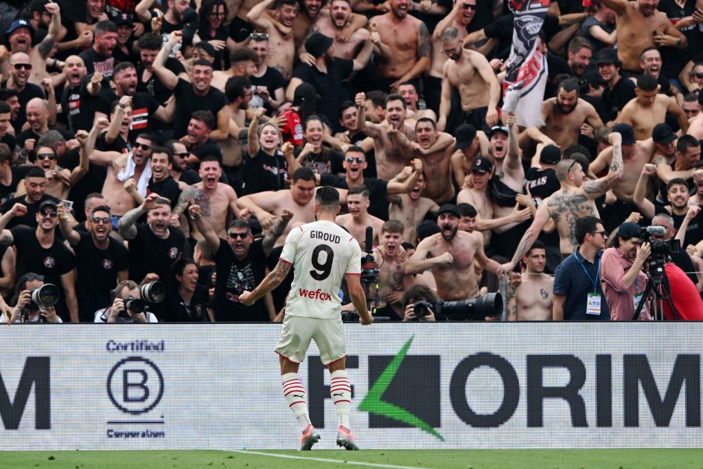 REGGIO NELL'EMILIA, ITALY - MAY 22: Olivier Giroud of AC Milan celebrates after scoring their team's first goal during the Serie A match between US Sassuolo and AC Milan at Mapei Stadium - Citta' del Tricolore on May 22, 2022 in Reggio nell'Emilia, Italy. (Photo by Chris Ricco/Getty Images)