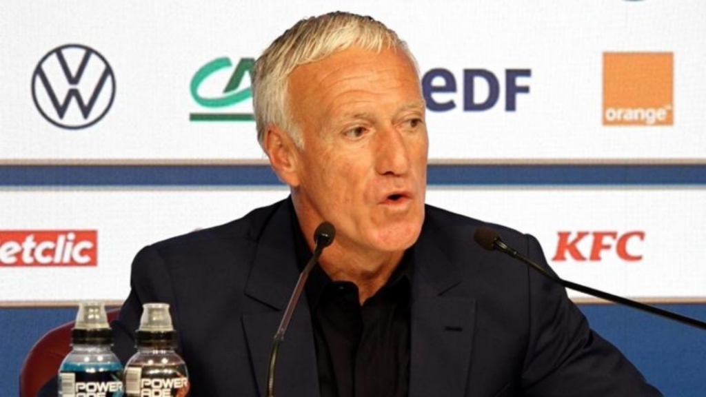 Francia, Deschamps promuove Theo: "Ha colmato le sue lacune" | VIDEO