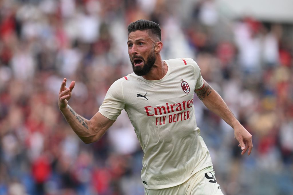 REGGIO NELL'EMILIA, ITALY - MAY 22: Olivier Giroud of AC Milan celebrates after scoring the second goal of his team during the Serie A match between US Sassuolo and AC Milan at Mapei Stadium - Citta' del Tricolore on May 22, 2022 in Reggio nell'Emilia, Italy. (Photo by Claudio Villa/AC Milan via Getty Images)