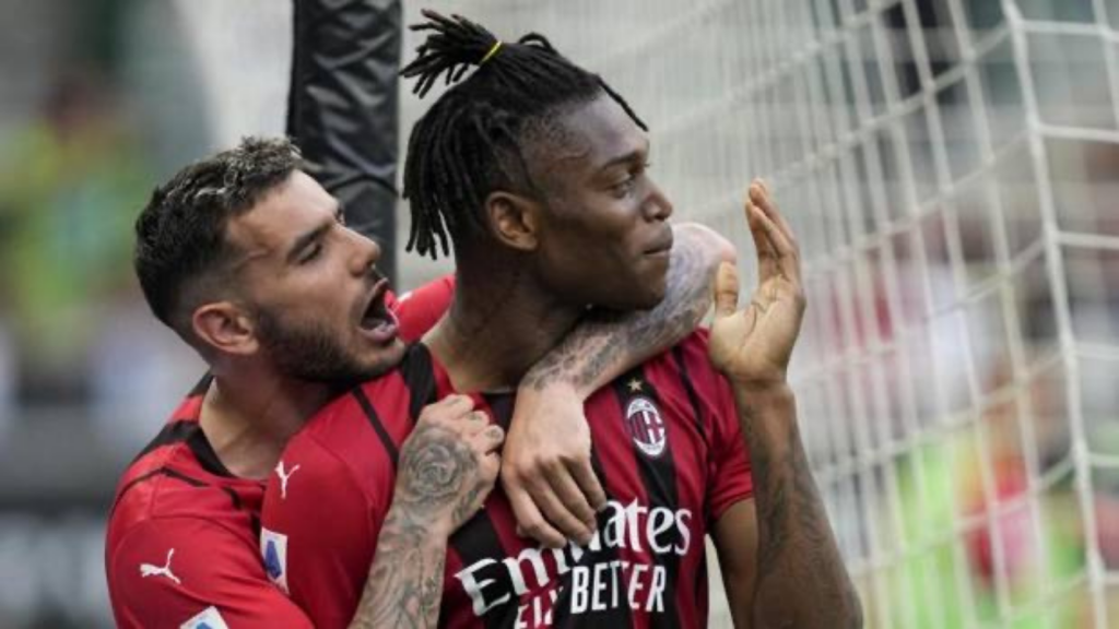Milan, Leao e Theo: nessuna fascia mancina come loro in Europa | VIDEO
