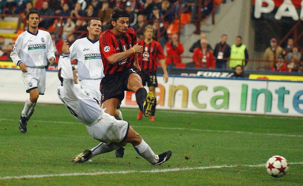 MILAN, ITALY - OCTOBER 27: Kakha Kaladze of Milan scores a goal during the Italian Serie A match between Milan and Atalanta at the San Siro stadium, on October 27, 2004 in Milan, Italy. (Photo by New Press/Getty Images)