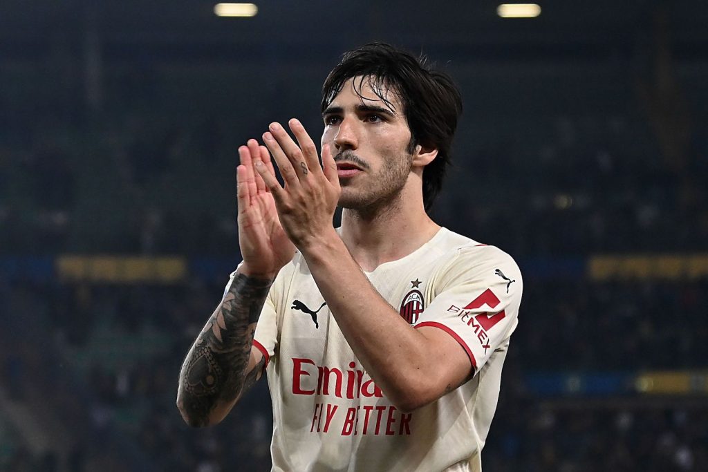 Sandro Tonali AC Milan Verona-Milan 1-3 Serie A 2021-2022