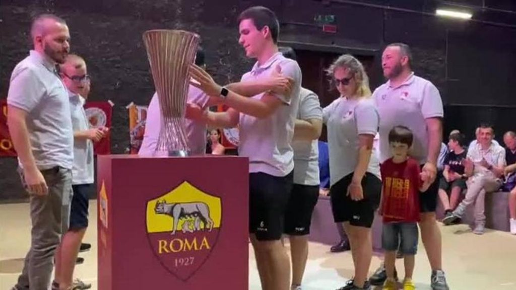 Roma Conference League