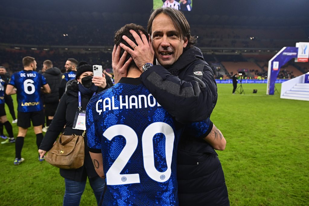 Hakan Calhanoglu Simone Inzaghi