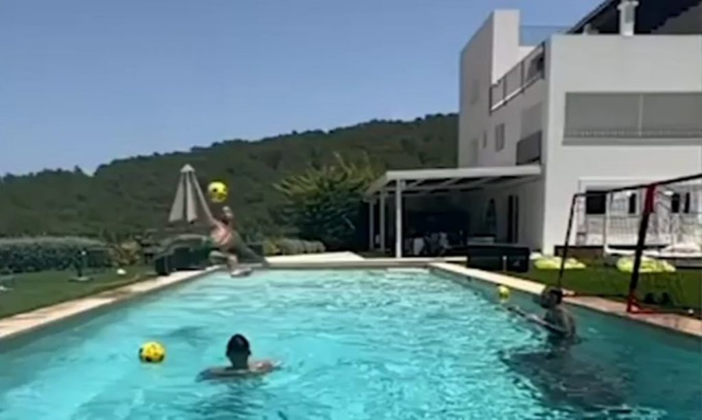 Castillejo lancia una challenge