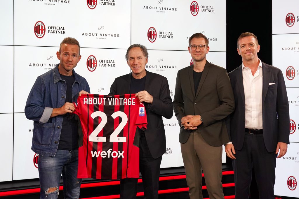 Thomas Andersen (Co-Founder AV), Franco Baresi (ACM) Sebastian Skov (Co-Founder AV) and Maikel Oettle (Sponsorship Sales Director ACM)