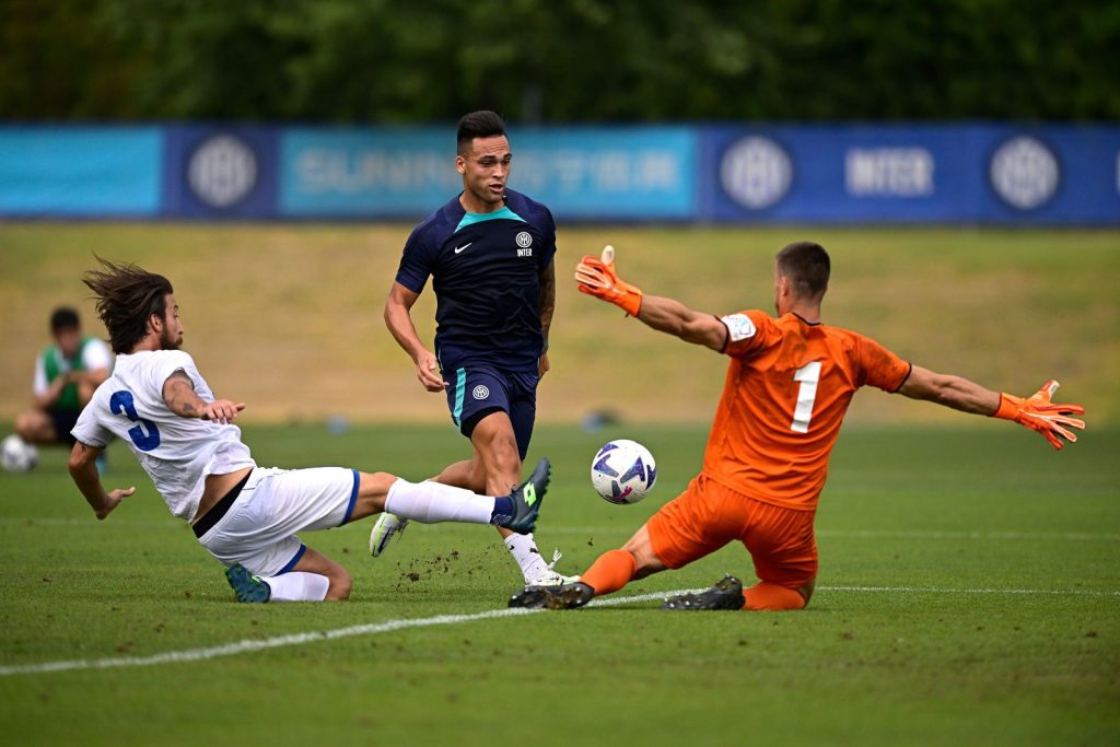 Inter-Pro Sesto 6-1, uno dei gol di Lautaro Martinez