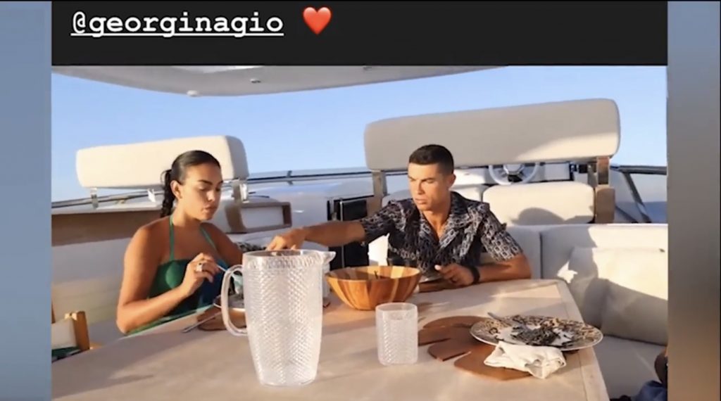 Cristiano Ronaldo social