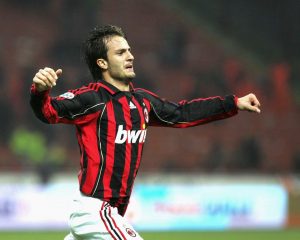Alberto Gilardino, ex attaccante del Milan, festeggia oggi 40 anni