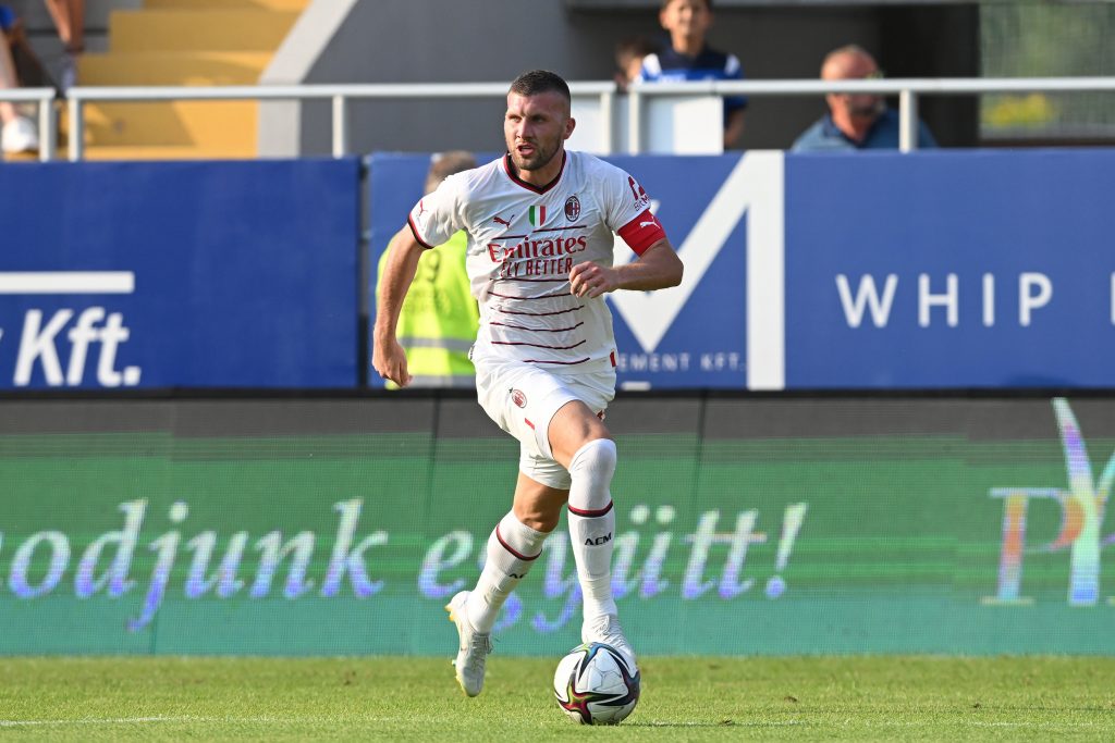 Ante Rebic, attaccante del Milan, qui in azione contro lo ZTE Zalaegerszegi