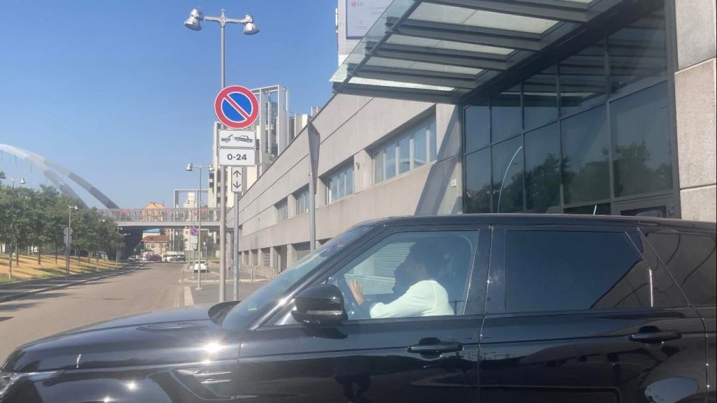 Calciomercato Milan - Riso lascia la sede rossonera | PM VIDEO (foto pm)