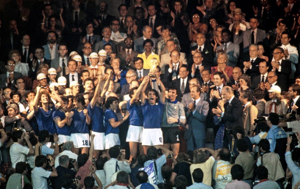 La Nazionale italiana festeggia la vittoria del Mondiale 1982