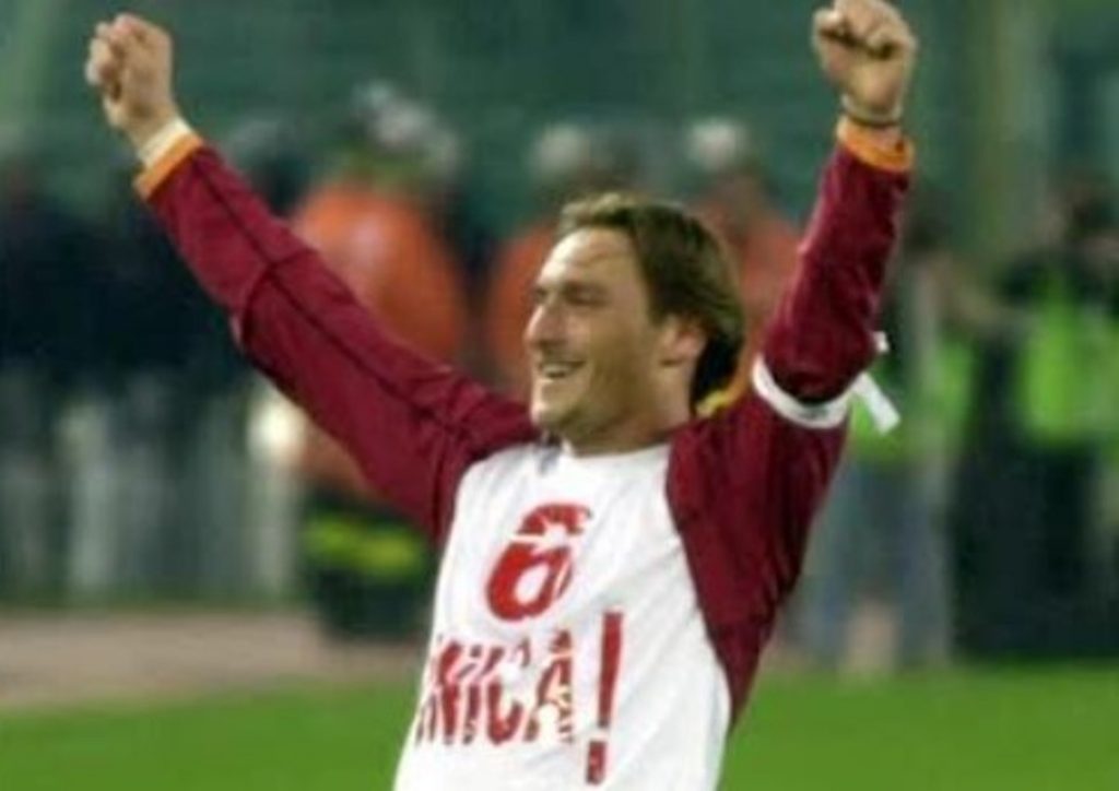 Totti e le dediche a Ilary Blasi