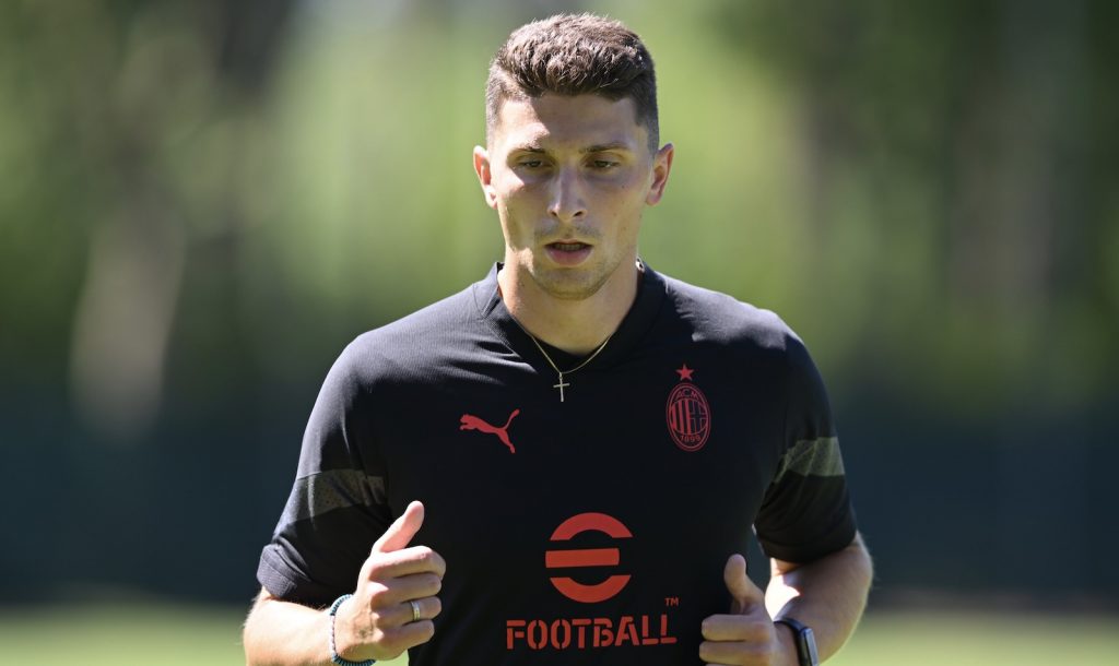 Mattia Caldara AC Milan allenamento Milanello