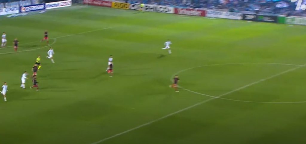 Il gol di Coronel da oltre metà campo