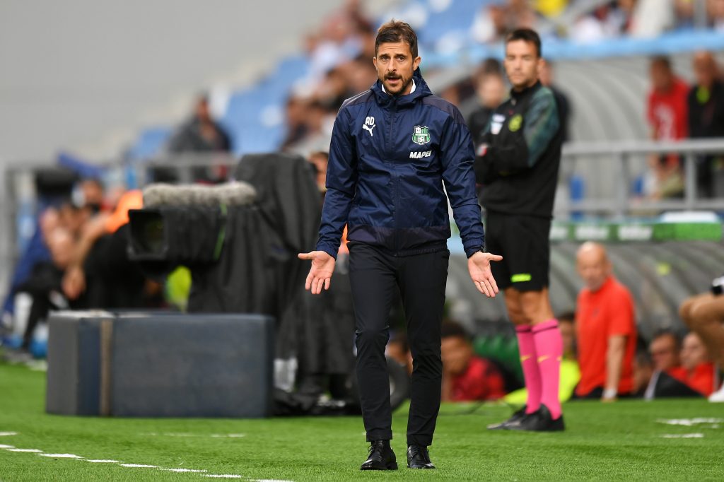 REGGIO NELL'EMILIA, ITALY - AUGUST 30: Alessio Dionisi, Head Coach of US Sassuolo reacts during the Serie A match between US Sassuolo and AC MIlan at Mapei Stadium - Citta' del Tricolore on August 30, 2022 in Reggio nell'Emilia, Italy. (Photo by Alessandro Sabattini/Getty Images)